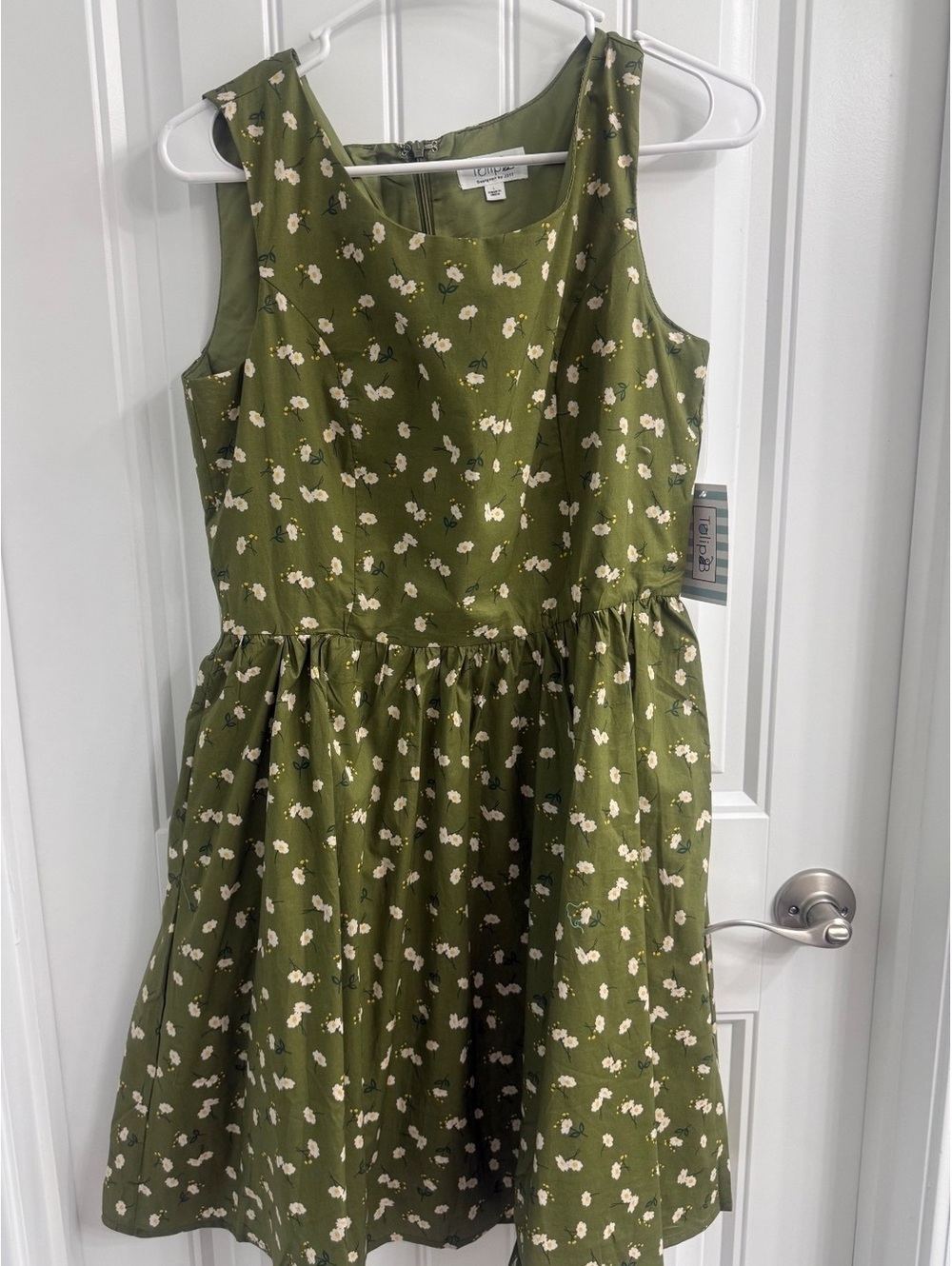 Tulip B Green Floral Sleeveless Dress  Size L
